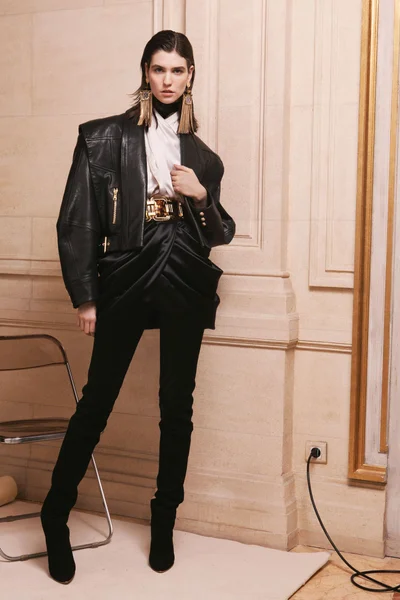 Look 4
